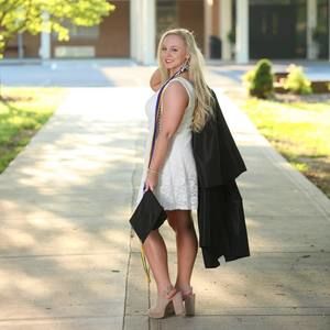 Meet your Posher, Ashlee